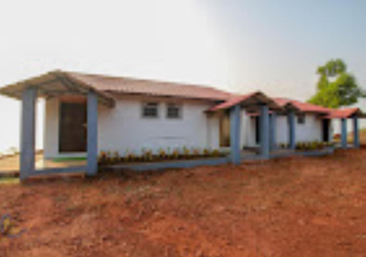 Sea King Beach Resort Ganpatipule Exterior foto
