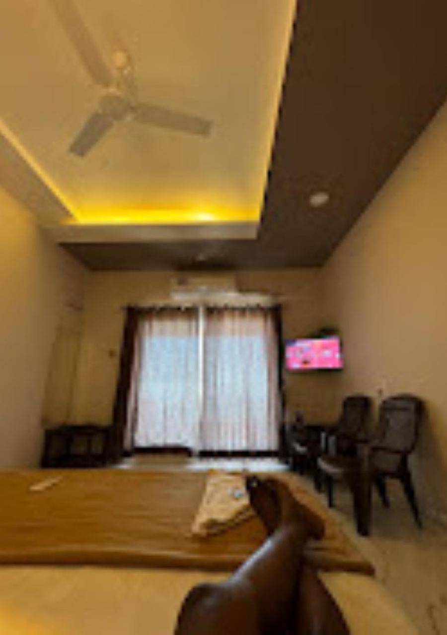 Sea King Beach Resort Ganpatipule Exterior foto
